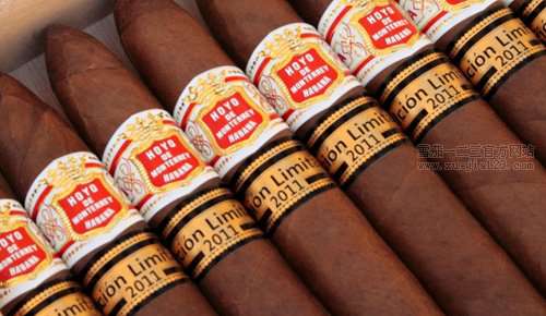 2011年限量版好友蒙特雷 Hoyo_Monterrey_Short_Hoyo_Piramides_Edicion_Limitada_2011