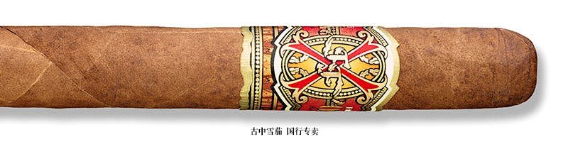 Fuente Fuente OpusX Double Corona