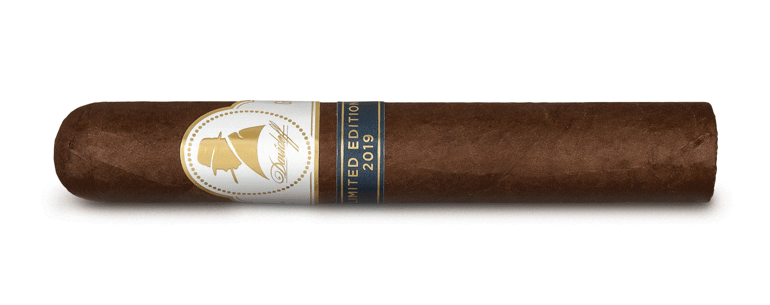 Davidoff Winston Churchill LE 2019 The Traveller Robusto